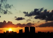 云开体育官网入口-战火重新燃起，谁将脱颖而出？，战火重燃下一句